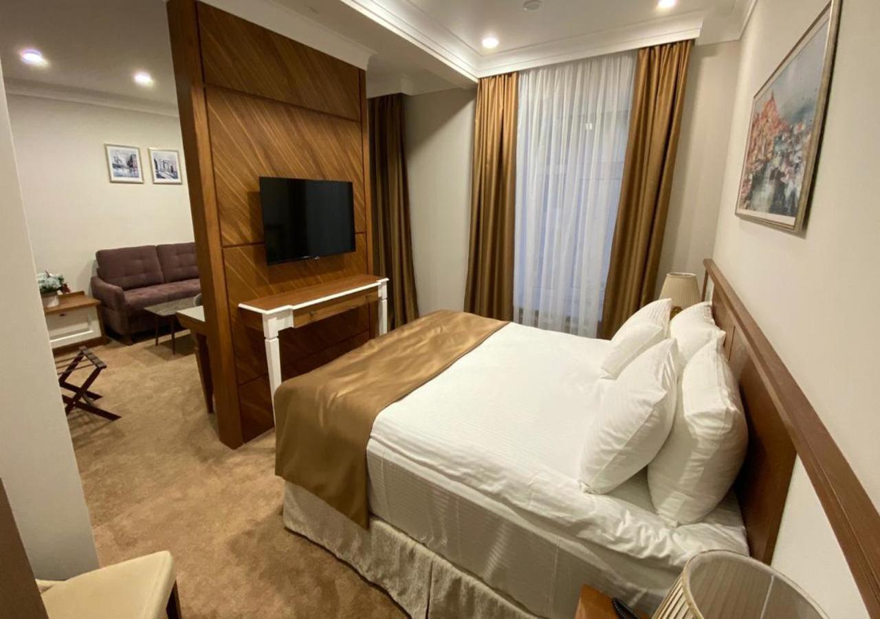 Boutique Hotel Kaspi 테미르타우 외부 사진